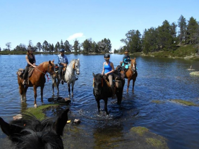  Ruhiges Reiten in den östlichen Pyrenäen 